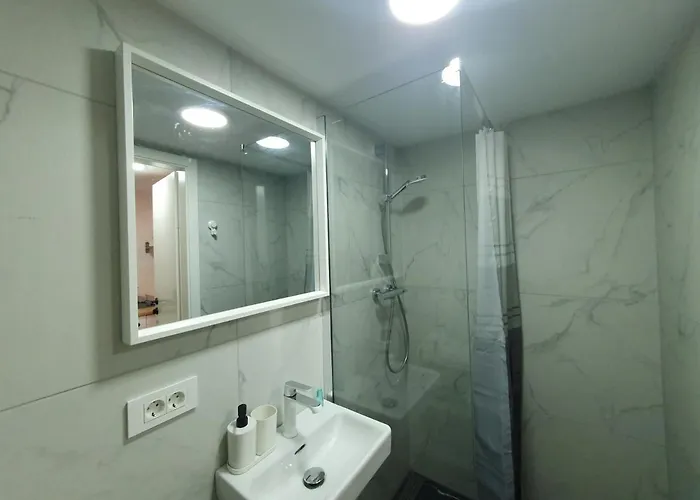 Chic Wendy In Centre Tour As Apartamento Liubliana