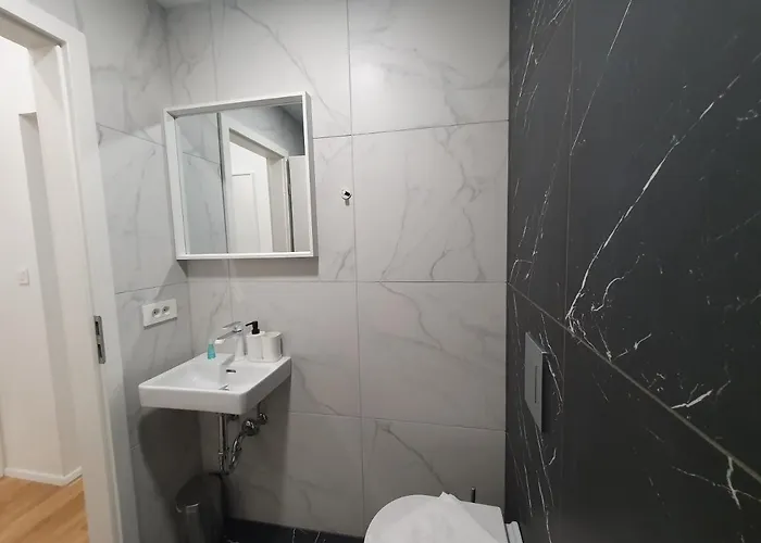 Chic Wendy In Centre Tour As Apartamento *